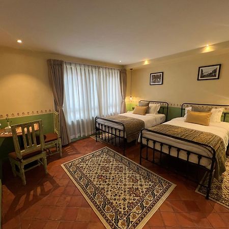 Seto Ghar Hotel Kathmandu Exteriör bild